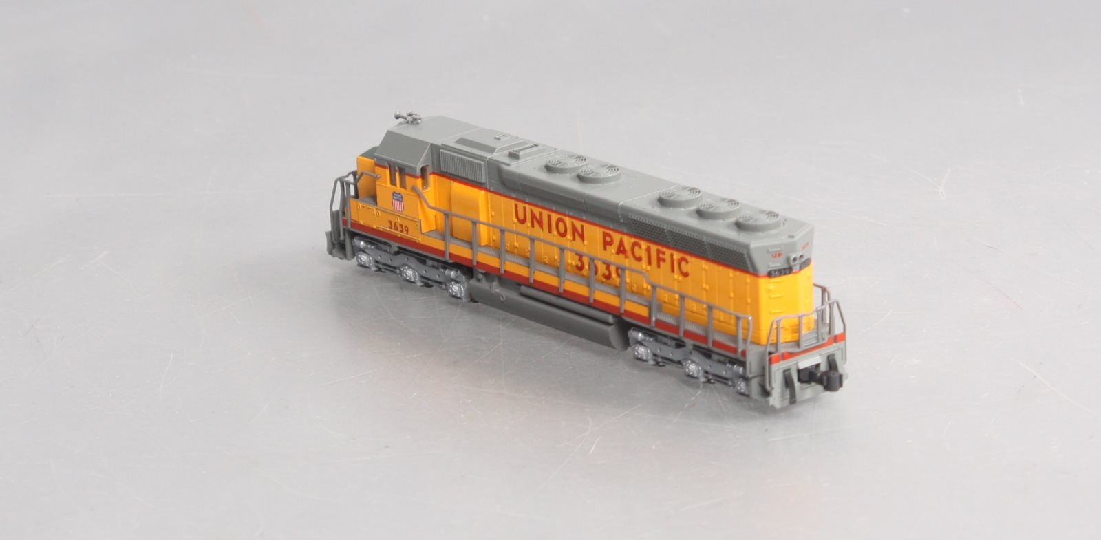 Kato 176-3134 N Scale Union Pacific SD45 Diesel Locomotive #3639