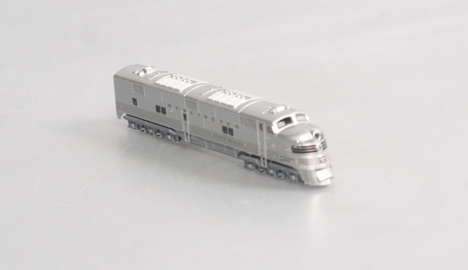 Kato 106-090 N CB&Q EMD E5A Diesel & Silver Streak Zephyr