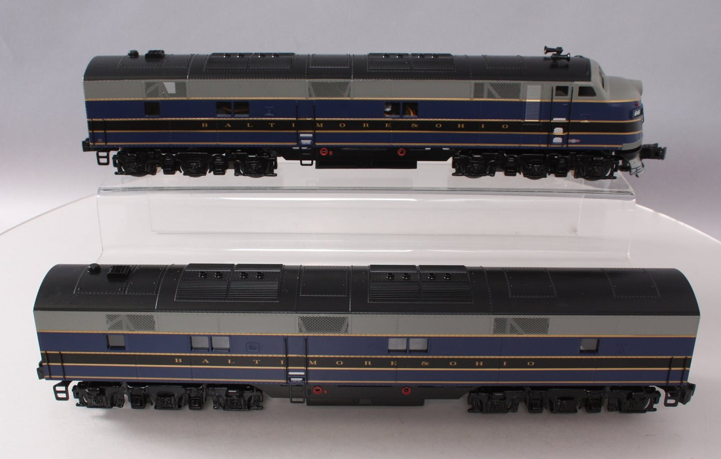 Williams 20502 O Gauge Baltimore & Ohio EMD E7 A-A 3-Rail Diesel Locomotive Set