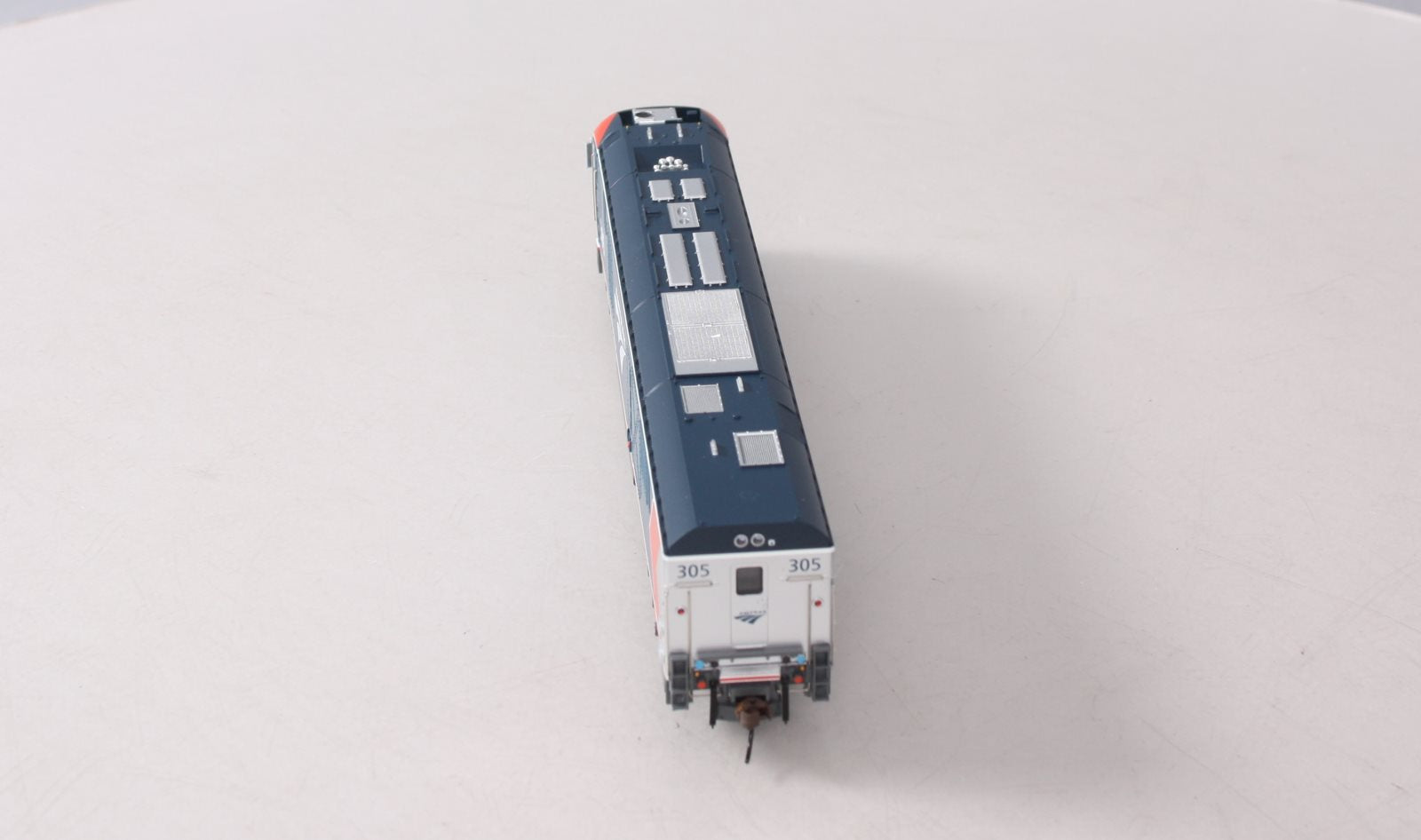 Bachmann 68302 HO Amtrak Siemans ALC-42 Charger with DCC/Sound #305