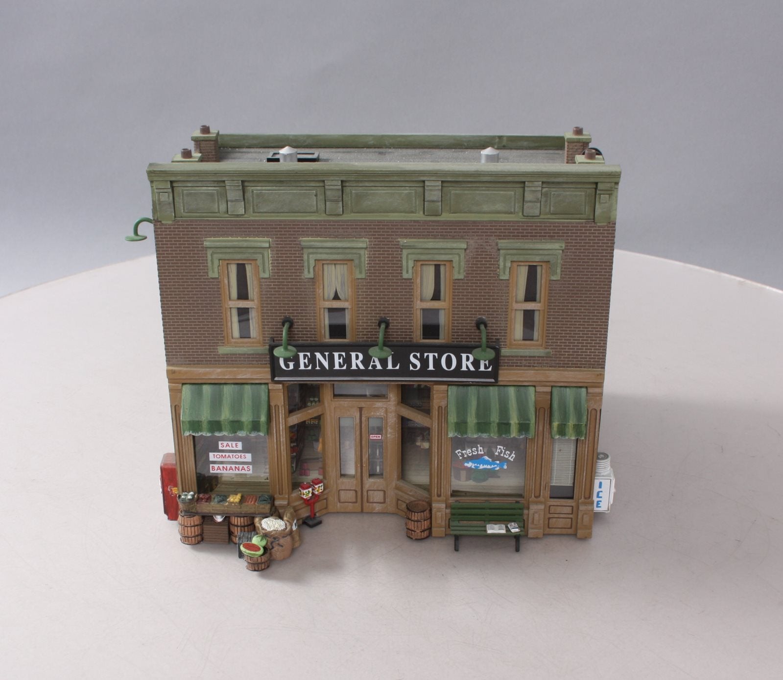 Woodland Scenics BR5841 O Built-&-Ready Lubener's General Store Building