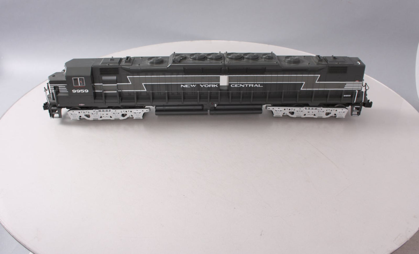 Lionel 6-28380 O NYC "Lightning Stripe" DD351 Dummy Diesel Locomotive #9959