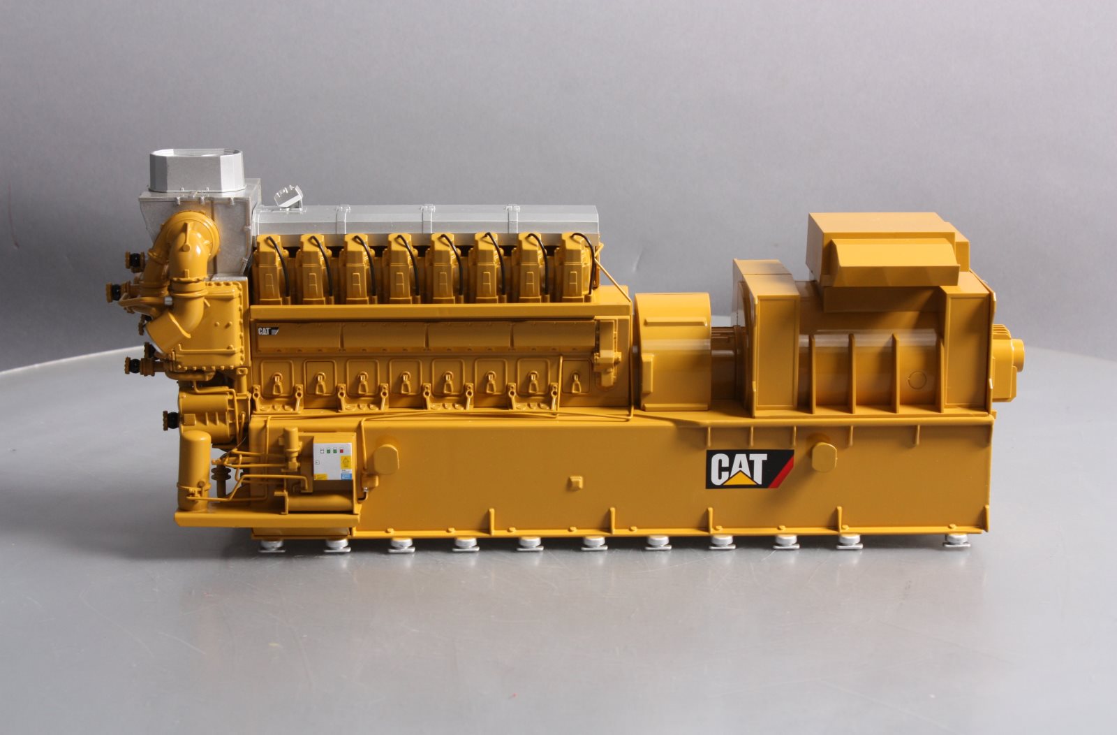 DieCast Masters 85287C 1:25 Caterpillar CG260-16 Gas Generator