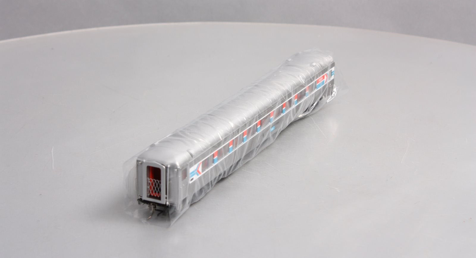 Athearn HO Scale Chicago & North Western deals Passenger Cars x4 Pullman Parlor