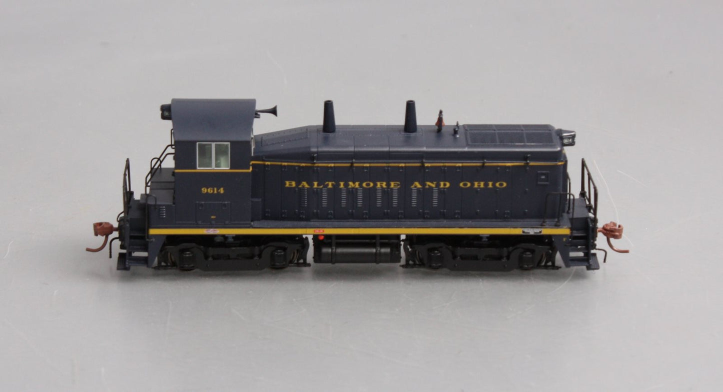 Rapido Trains 27501 HO Scale B&O SW1200 Diesel Locomotive w/ DC/DCC/Sound #9614