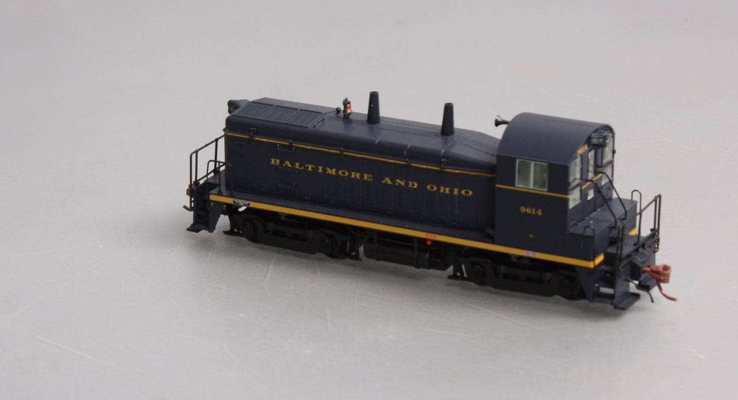 Rapido Trains 27501 HO Scale B&O SW1200 Diesel Locomotive w/ DC/DCC/Sound #9614