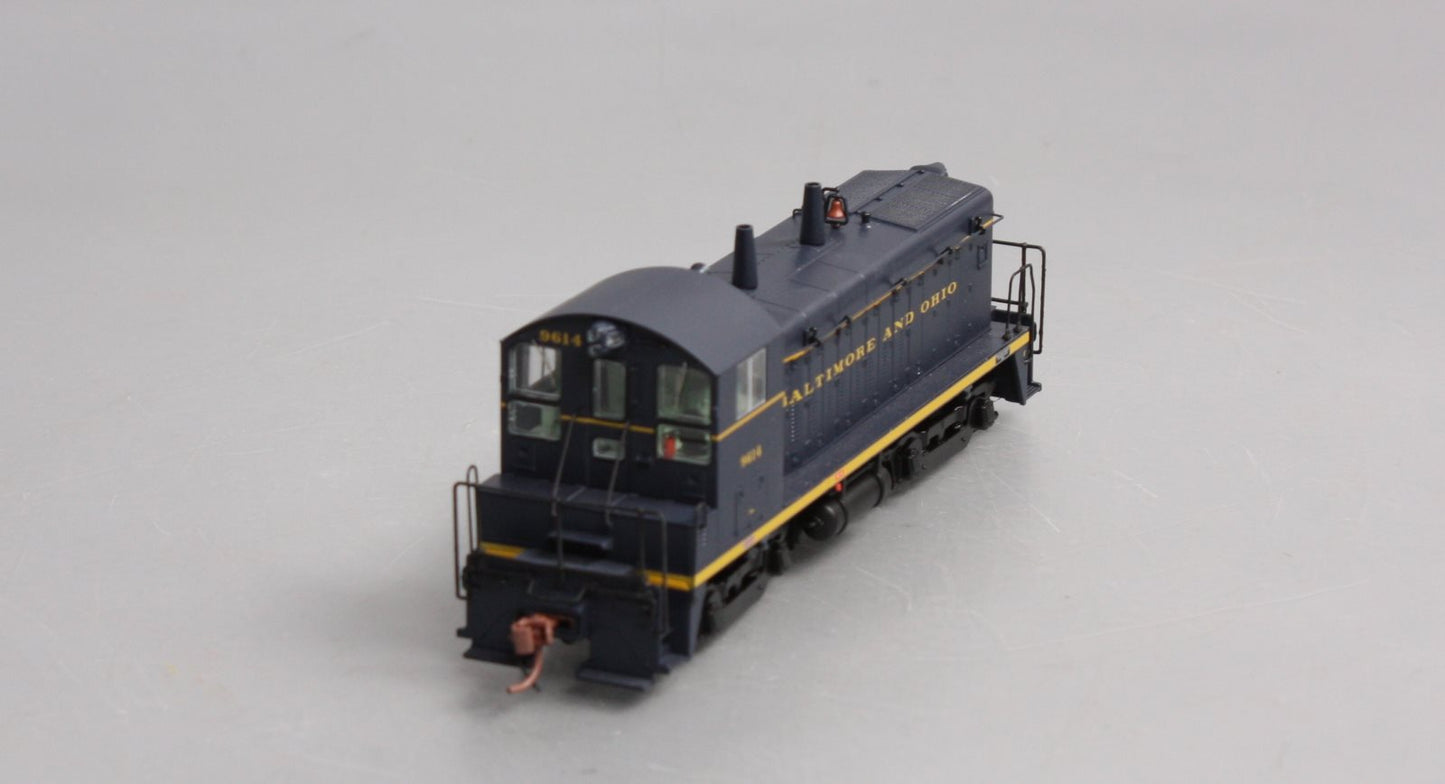 Rapido Trains 27501 HO Scale B&O SW1200 Diesel Locomotive w/ DC/DCC/Sound #9614