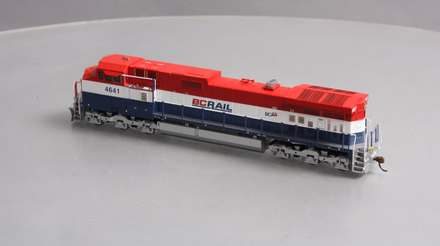 Roundhouse 78039 HO Scale BC Rail Dash 9-44CW Diesel Locomotive #4641