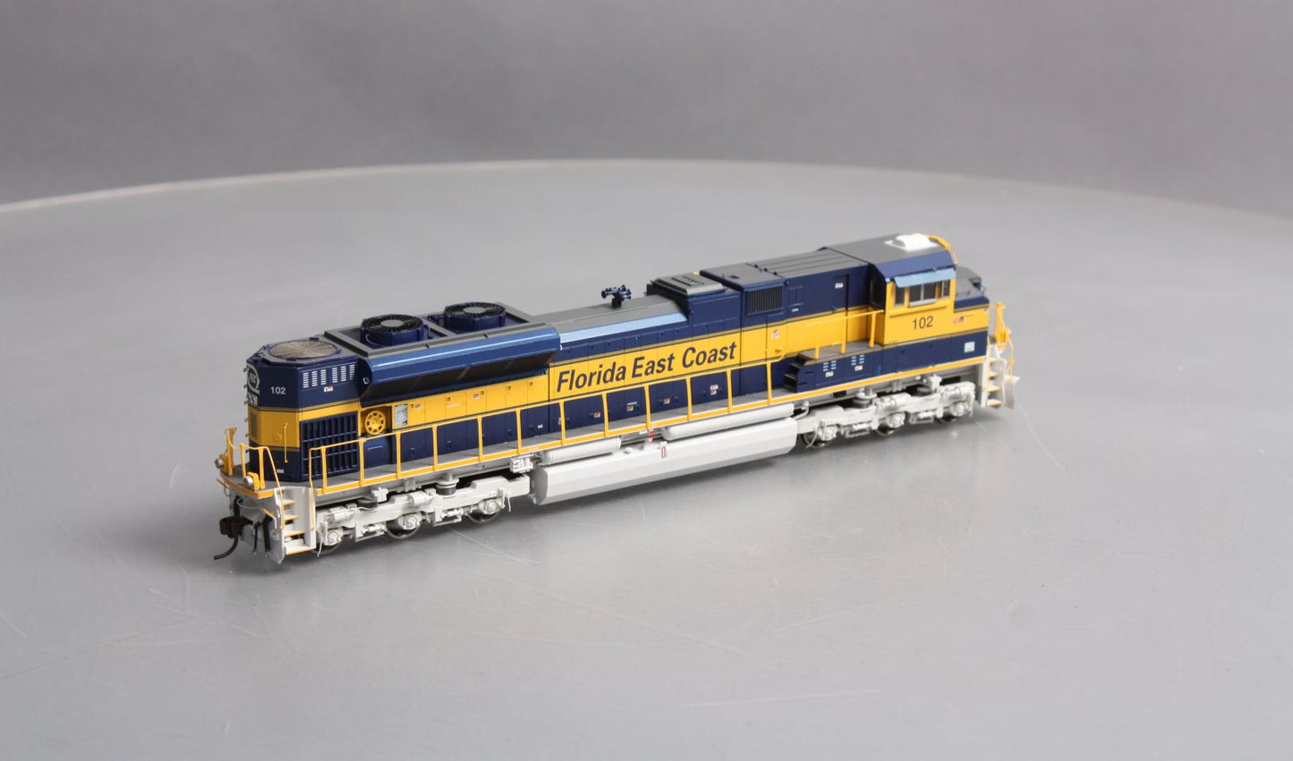 Athearn G68531 HO Florida East Coast SD70M-2 Diesel Locomotive #102