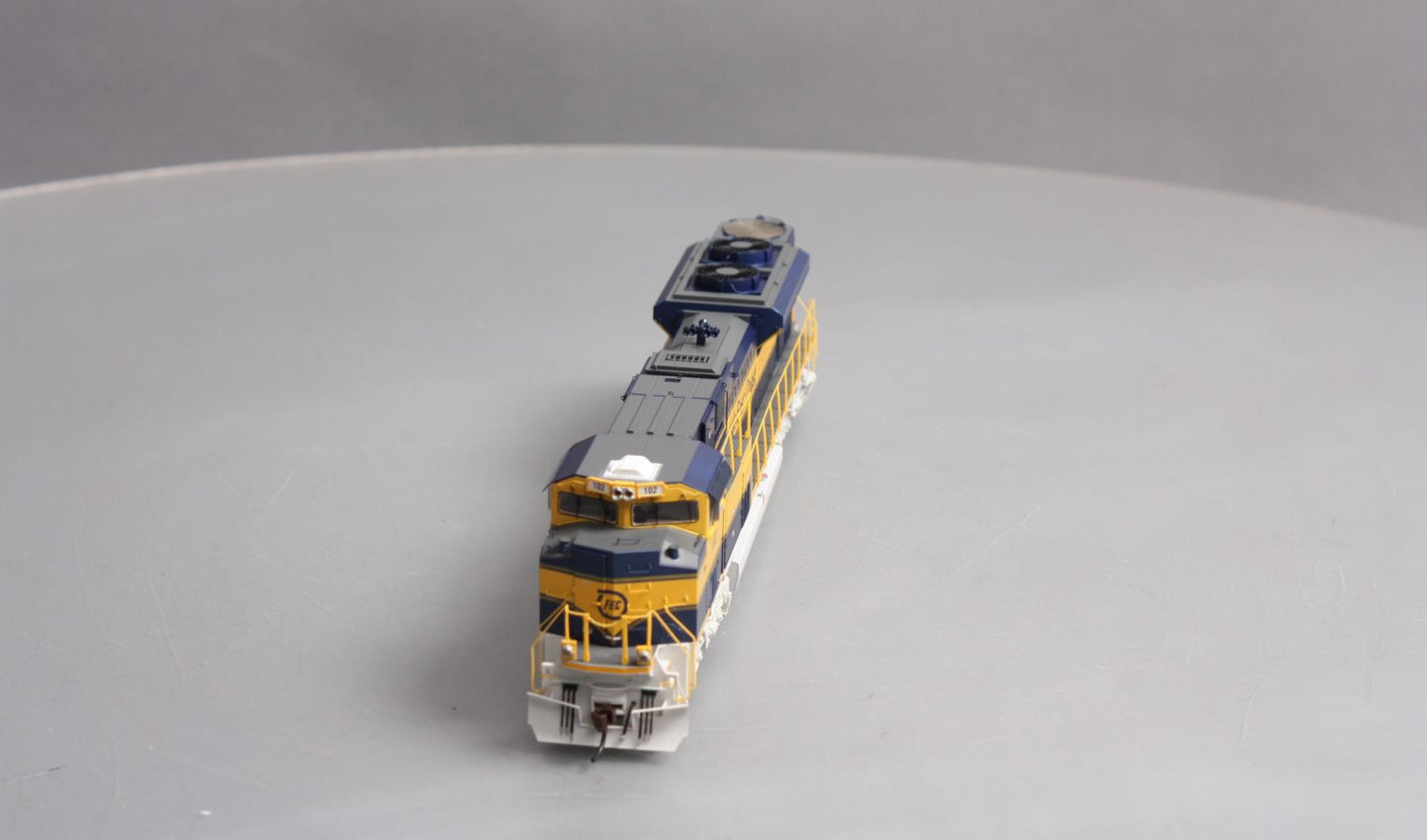 Athearn G68531 HO Florida East Coast SD70M-2 Diesel Locomotive #102