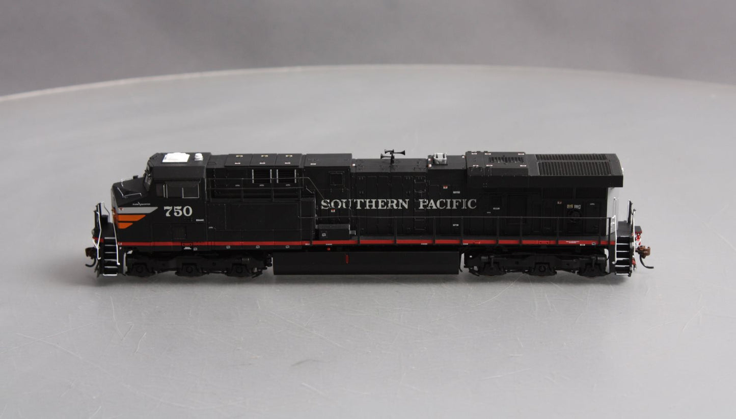 Athearn G83052 HO Southern Pacific ES44AC Diesel Locomotive #750