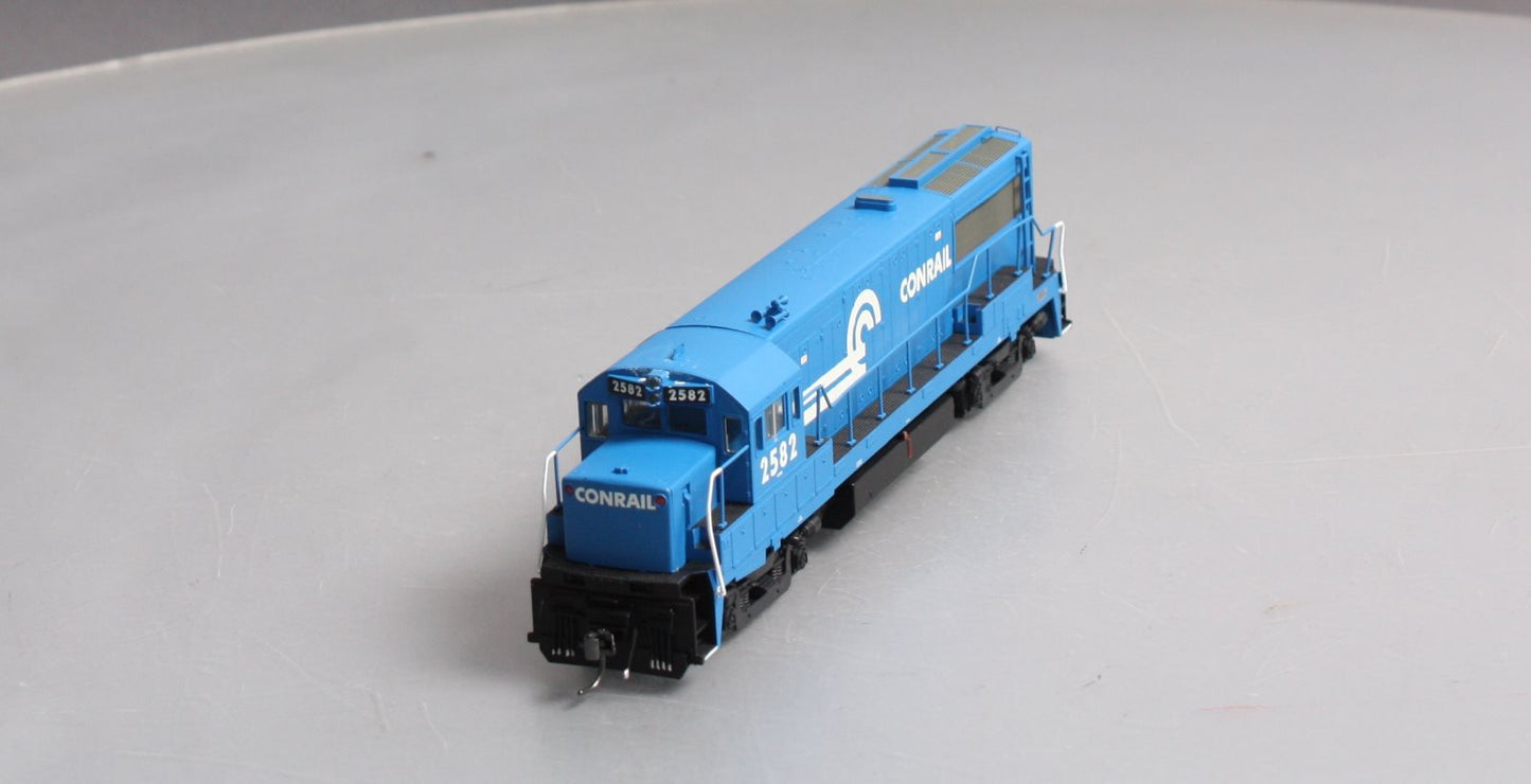 Bowser 23387 HO Conrail U25B #2582 Diesel Locomotive