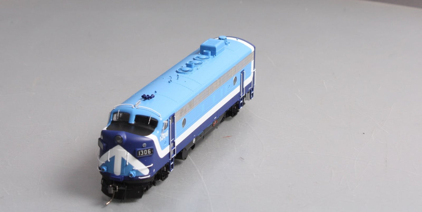 Rapido Trains 222544 HO Scale GMDD FP7 CTCUM Diesel #1306 w/ DCC/Sound