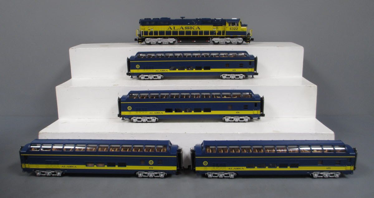 MTH 20-20452-1 Alaska SD70Mac O Gauge Passenger  Train Set w/Proto-Sound 3.0