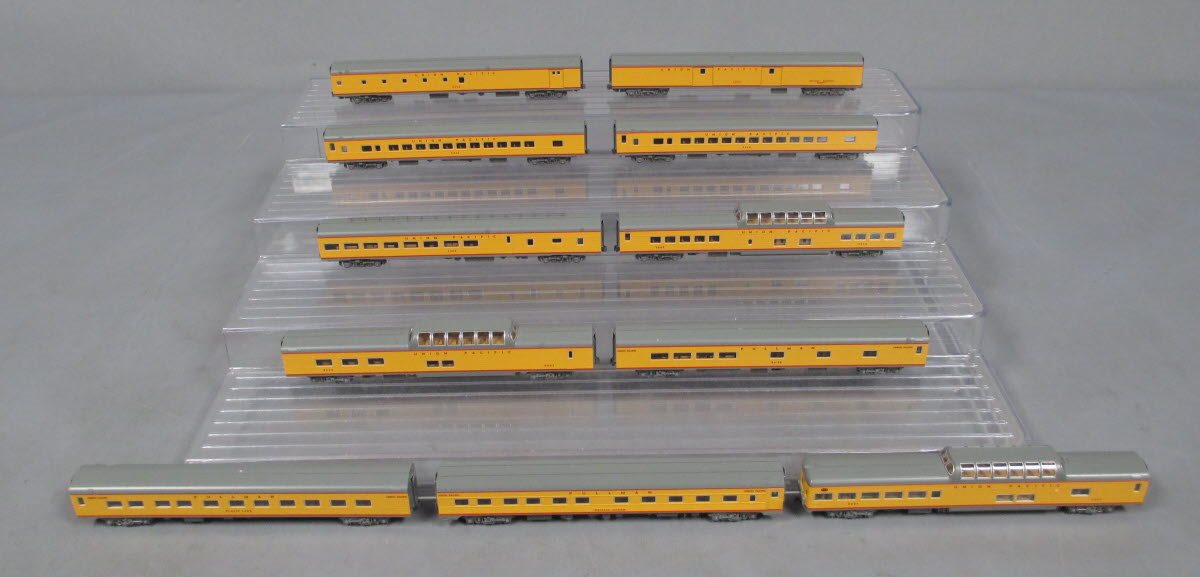 Kato 106-088 N Union Pacific City of Los Angeles Passenger Car (Set of –  Trainz