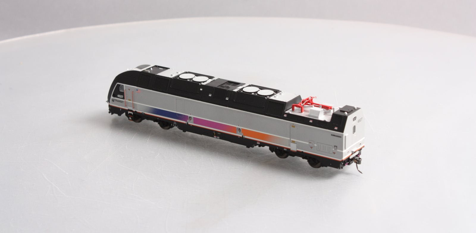 Atlas 10002505 HO New Jersey Transit ALP-45DP Gold with DCC & Sound #4527