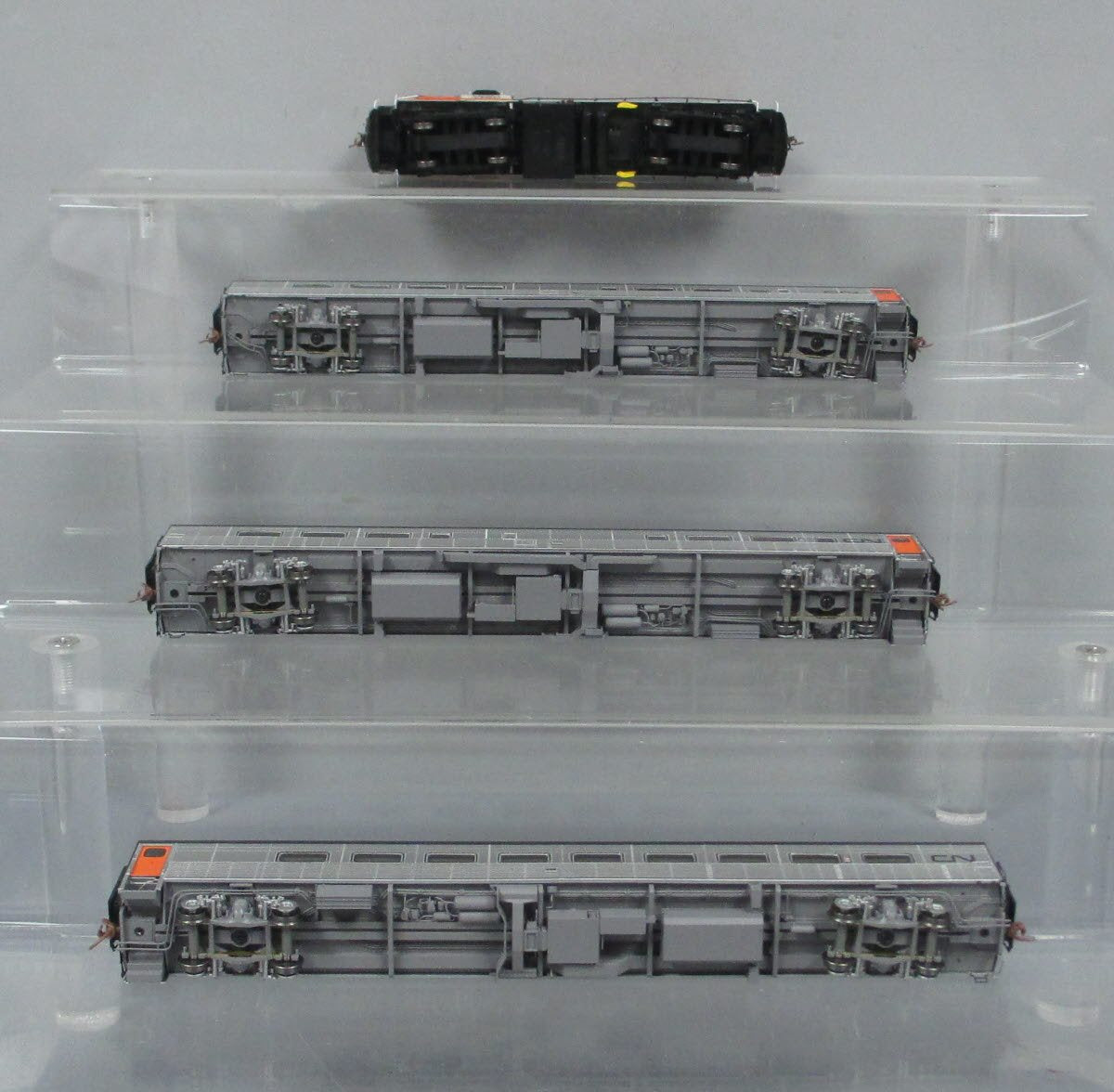 Rapido Trains 131501 HO Canadian National Tempo-Train Set w/ DCC/SND