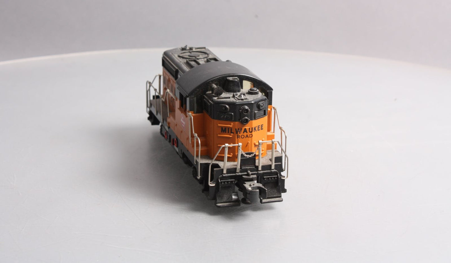 RMT 4163 O Milwaukee Road BEEP Diesel Locomotive #275