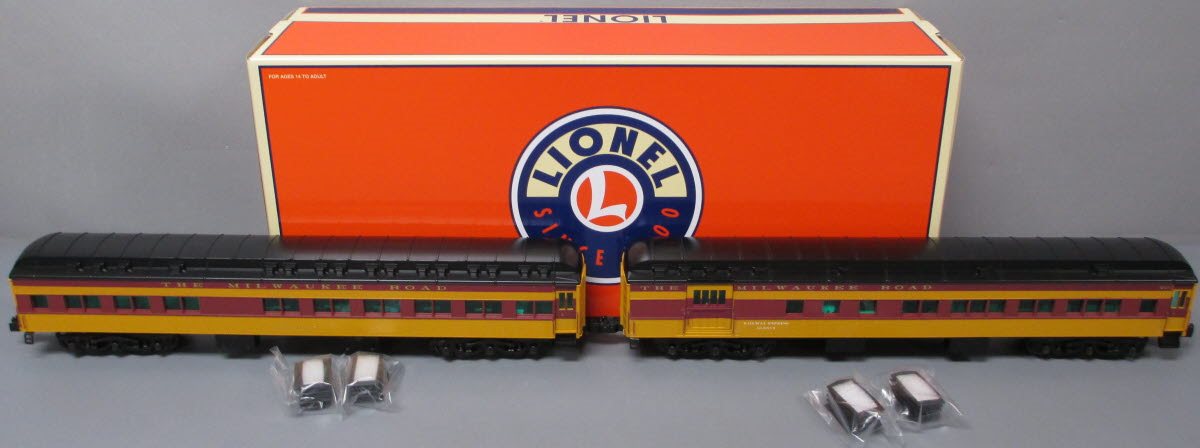 Lionel 6-85351 Milw.Rd. 18'' Heavyweight Columbian Combine/Sleeper 2 Car Set