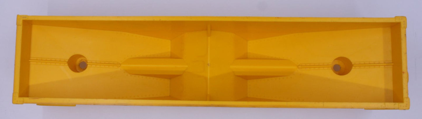 Lionel 9016-3 #9016 Yellow Short Hopper Body Shell