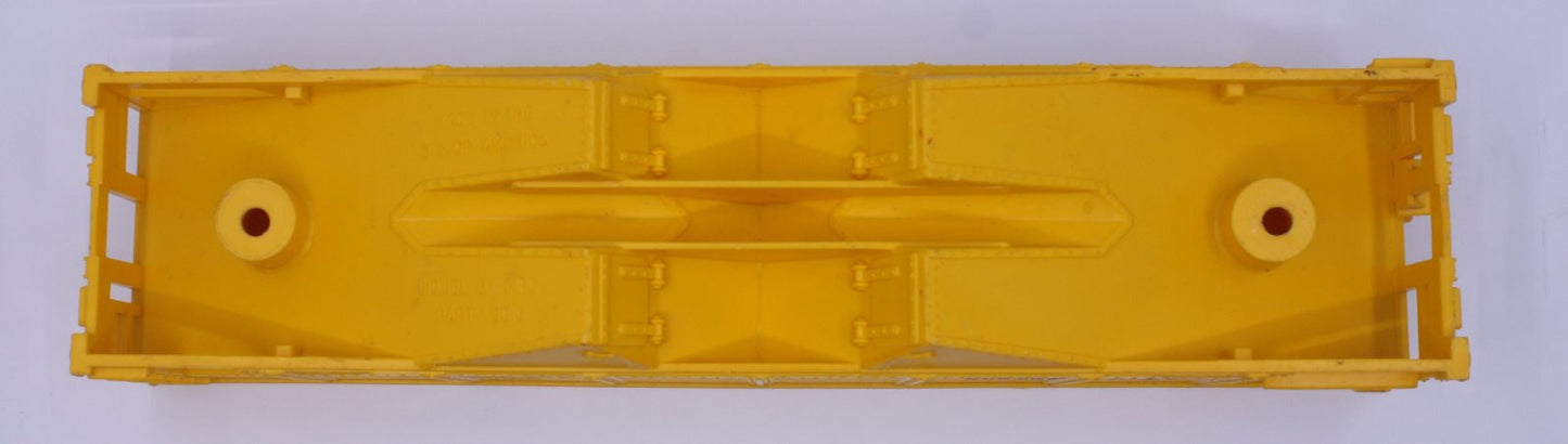 Lionel 9016-3 #9016 Yellow Short Hopper Body Shell