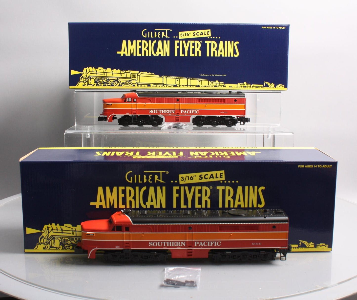 American Flyer 6-42573 S Scale Southern Pacific Alco PA1 Powered A/Unpowered A