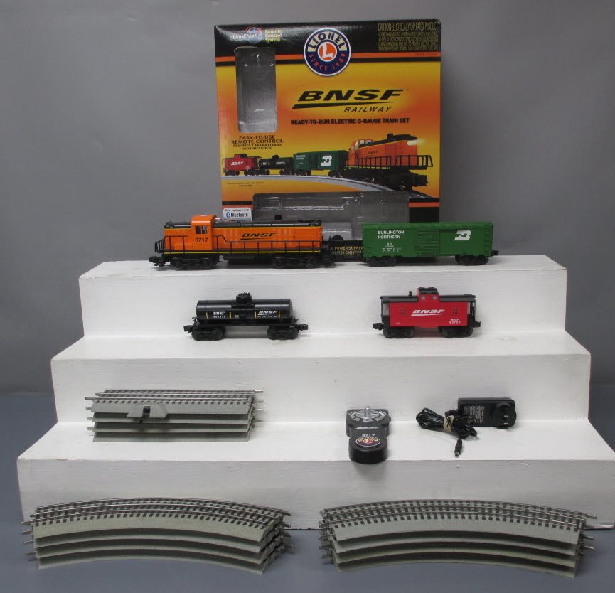 Lionel 6-83716 BNSF RS-3 Scout Freight LionChief O Gauge Train Set w/ Bluetooth