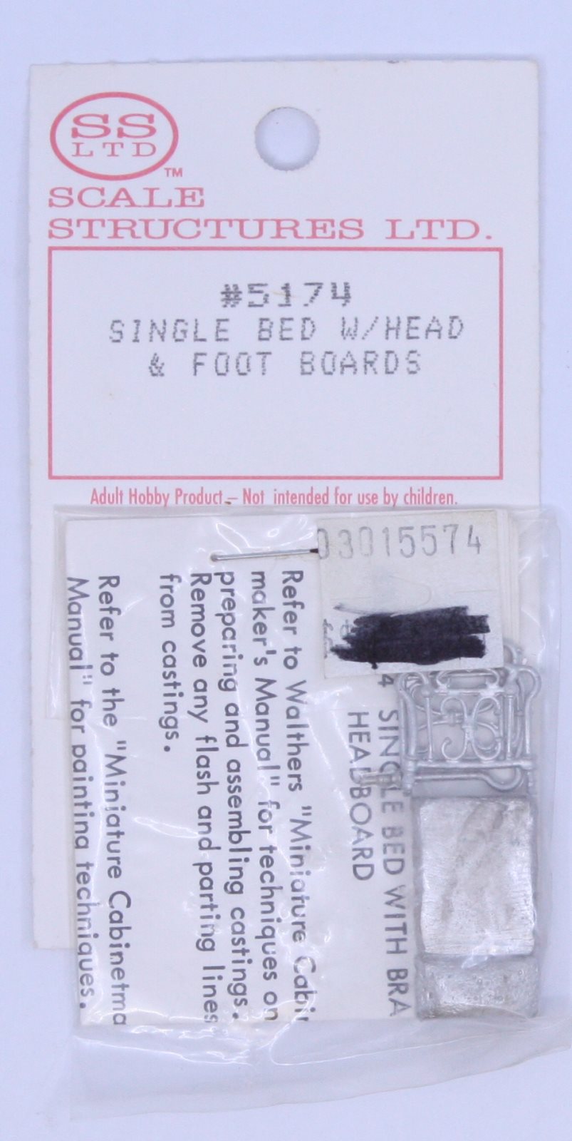 Scale Structures 5174 HO Scale Single Bed with Head and Foot Boards