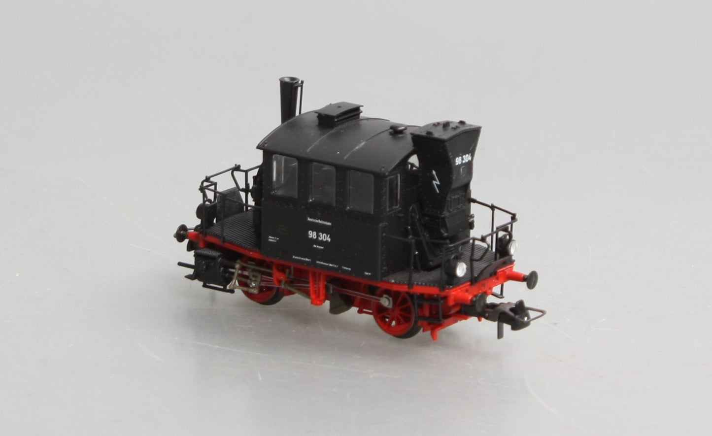Roco 43257 HO Scale DR Tender Steam Locomotive #98304