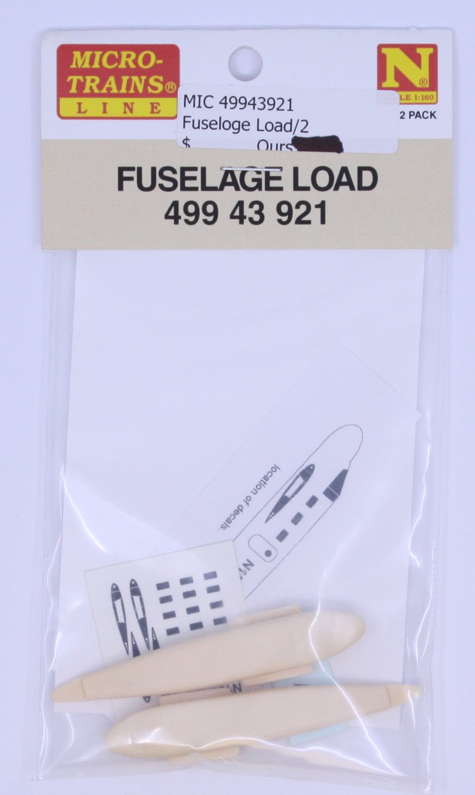 Micro-Trains 49943921 N Airplane Fuselage Load (Pack of 2)