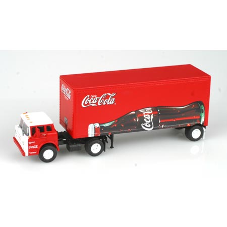 Athearn 8245 HO Drink Coca-Cola Ford C Tractor W/28'' Pup Trailer Coke Bottle