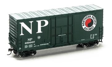 Roundhouse 76634 HO Northern Pacific Railway 40' High Cube Plug Door Box #659997