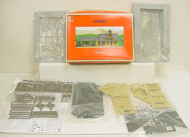 Lionel 6-62709 O Scale Rico Station Kit