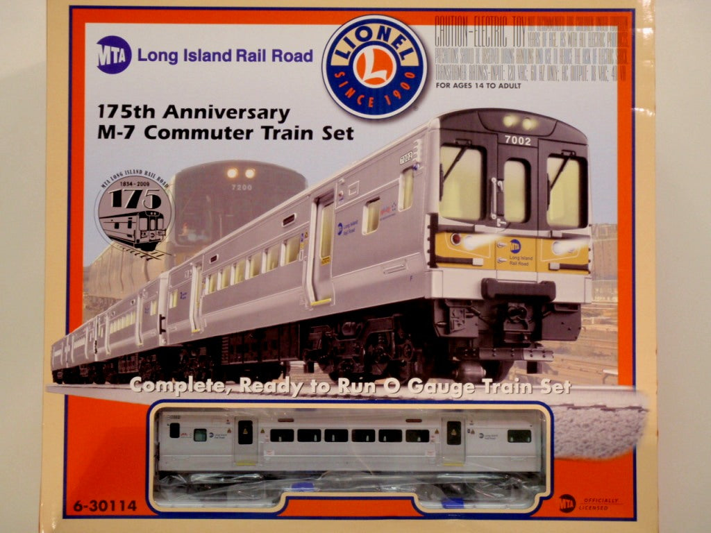 Long island railroad store model train set