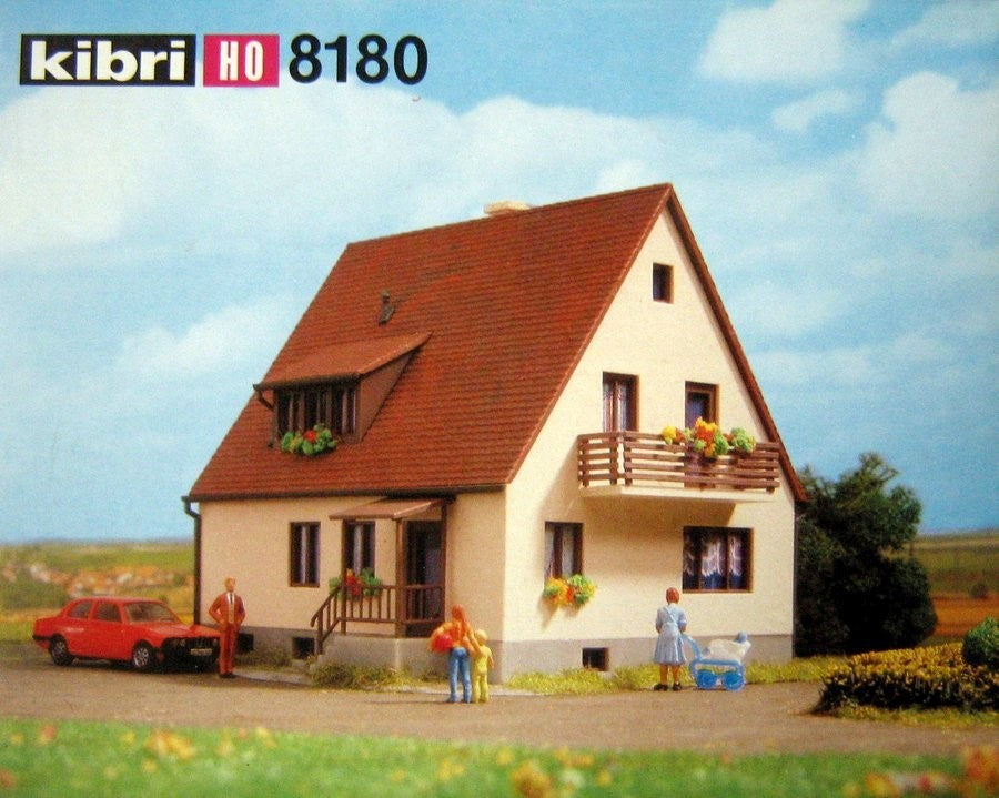 Kibri 8180 HO Scale Family House Building Kit