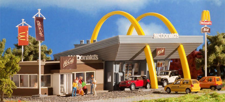 Vollmer 43635 HO McDonald's Restaurant with McCafe Building Kit