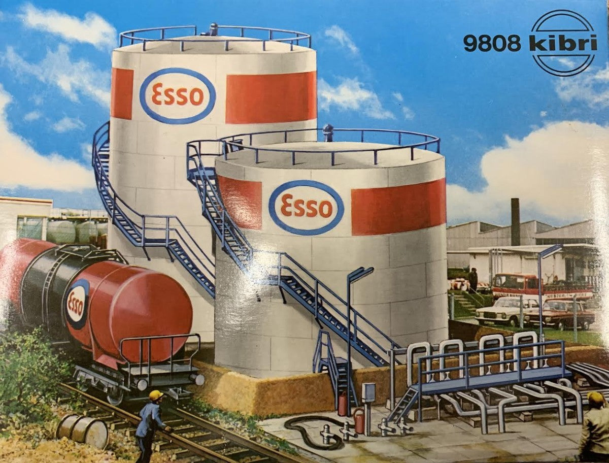 Kibri B-9808 HO Esso Storage Tank Building Kit – Trainz