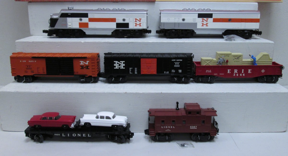 Lionel 6-38324 O Gauge New Haven F3 Diesel Freight Train Set #2507W ...