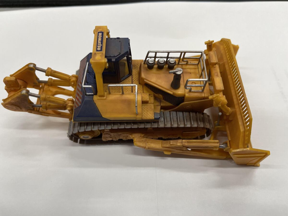 Kibri 10906 1:87 Komatsu D575 A-2 Bulldozer