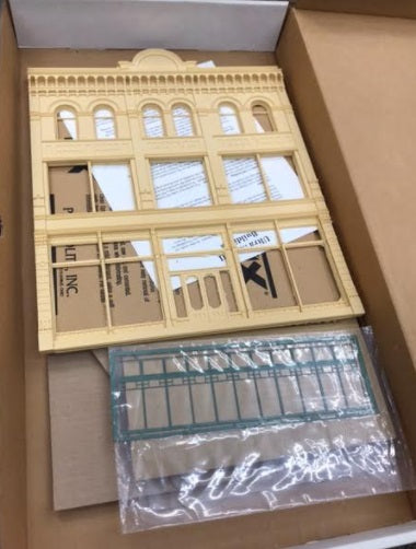 Chooch 621 O Scale Ultra Scale II Prager Arcade Façade Kit