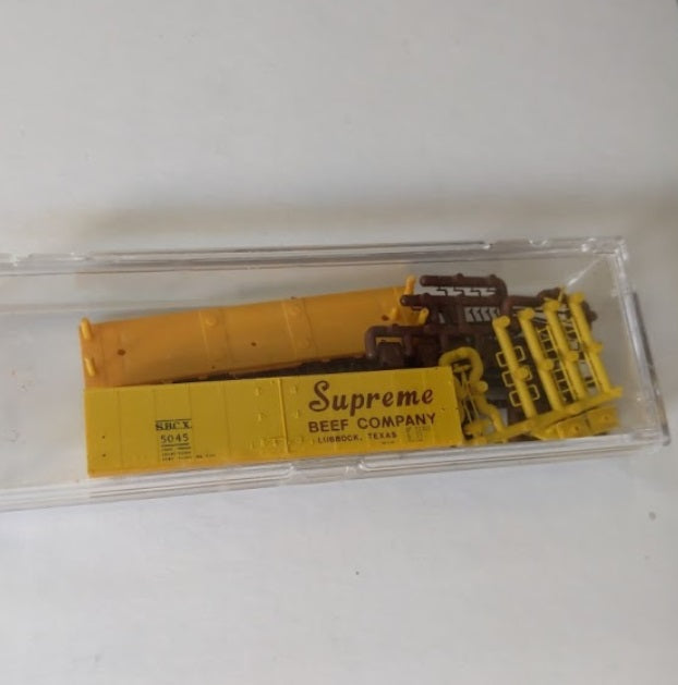 InterMountain N Scale SBCX #5045 Supreme Beef Co Freight Car Kit