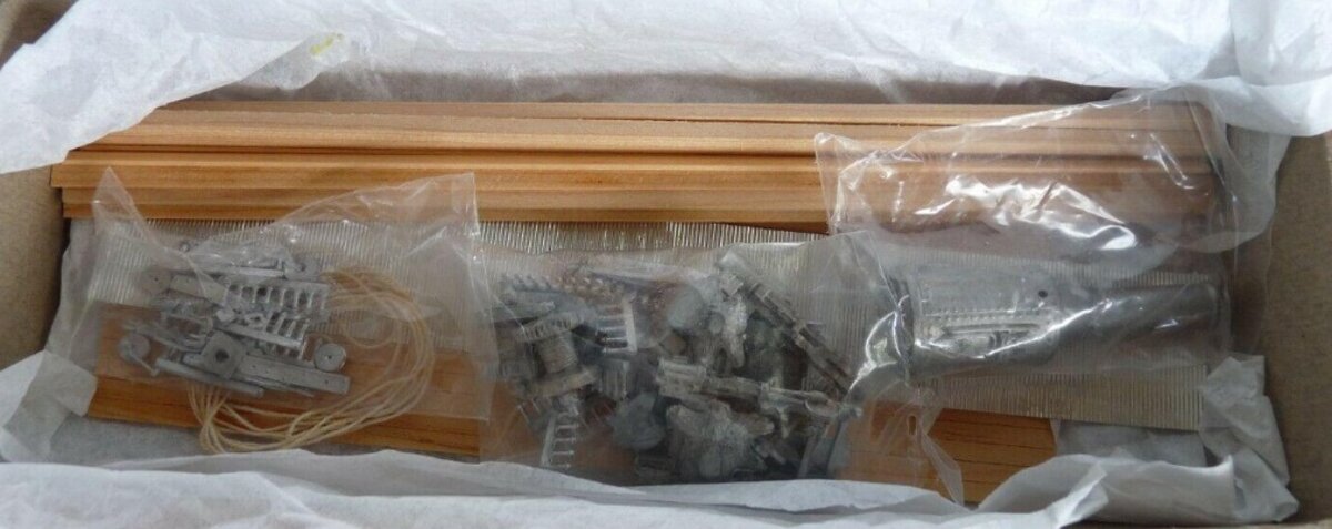 Paige Enterprises 1020 HO Scale Log Loader Railroad Type Kit