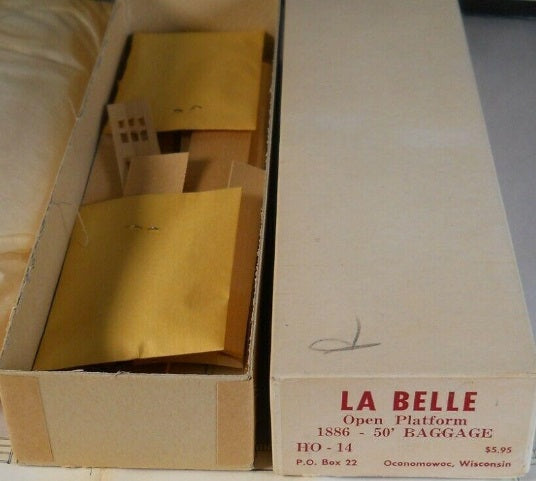 LaBelle Woodworking Co. HO-14 HO 1886 50'' Baggage Open Platform Car Kit