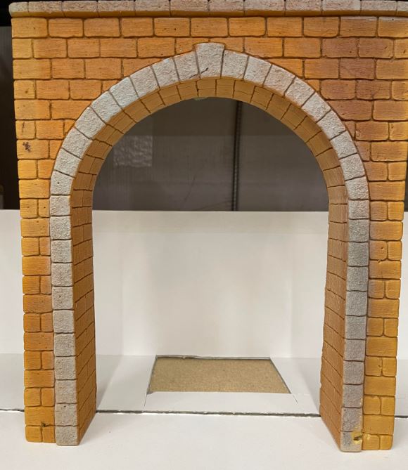 Acme Ac-001 G Styrofoam Tunnel Portal