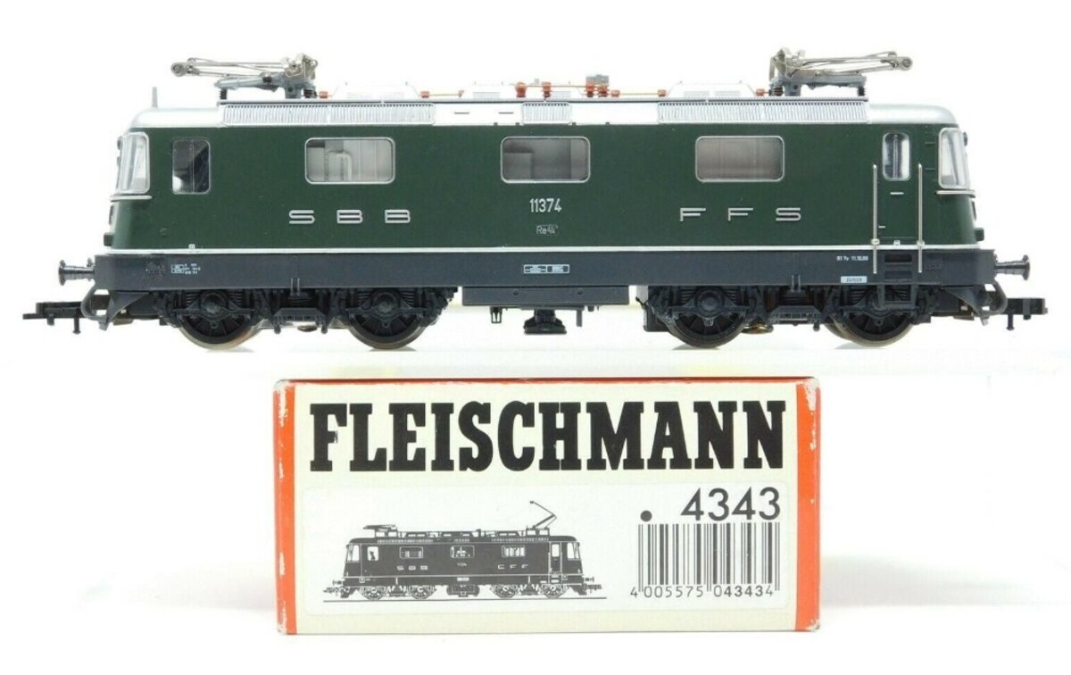 Fleischmann 4343 HO SBB Swiss Federal RE 4/4 Electric Locomotive # 11374