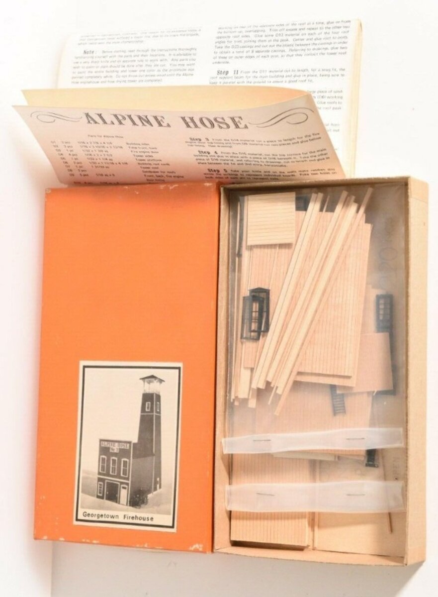 Sugar Pine Models 103 HO Fire House Wood Building Kit