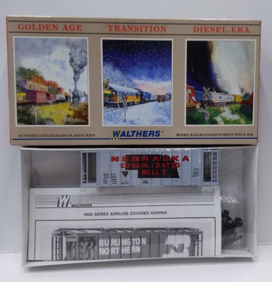 Walthers 932-4615 HO 39' Nebraska Consolidated Mills Hopper Road # 42401