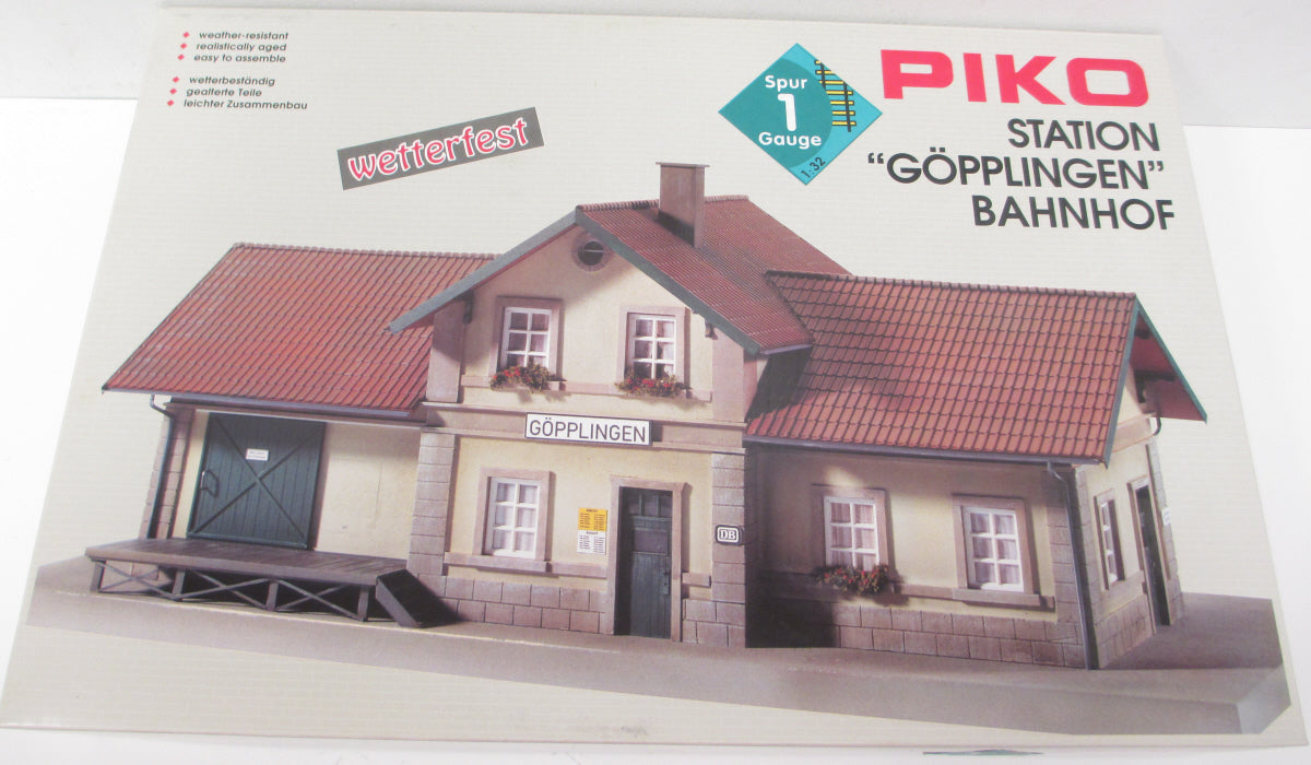 Piko 63001 G Scale Gopplingen Station Kit