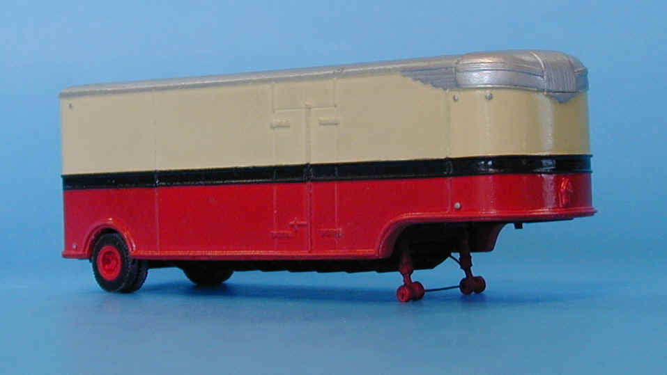 Sylvan Scale Models T-008 HO 32' Fruehauf Aerovan Drop Deck Trailer Kit