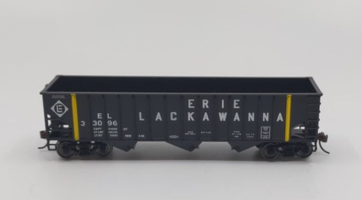 Bowser 41835 HO Erie Lackawanna 70 Ton 14 Panel Hopper Car Kits #33096